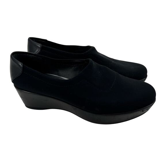 Stuart Weitzman 'Walker' Micro Stretch Slip On Wedge neutral Size 7M Black Shoes - Picture 2 of 10